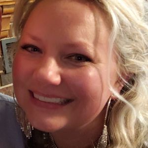 Meet your Posher, Deanna